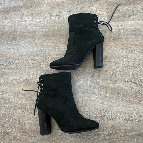 Steve Madden Rochelle Bootie Black Lace Up - Picture 3 of 10